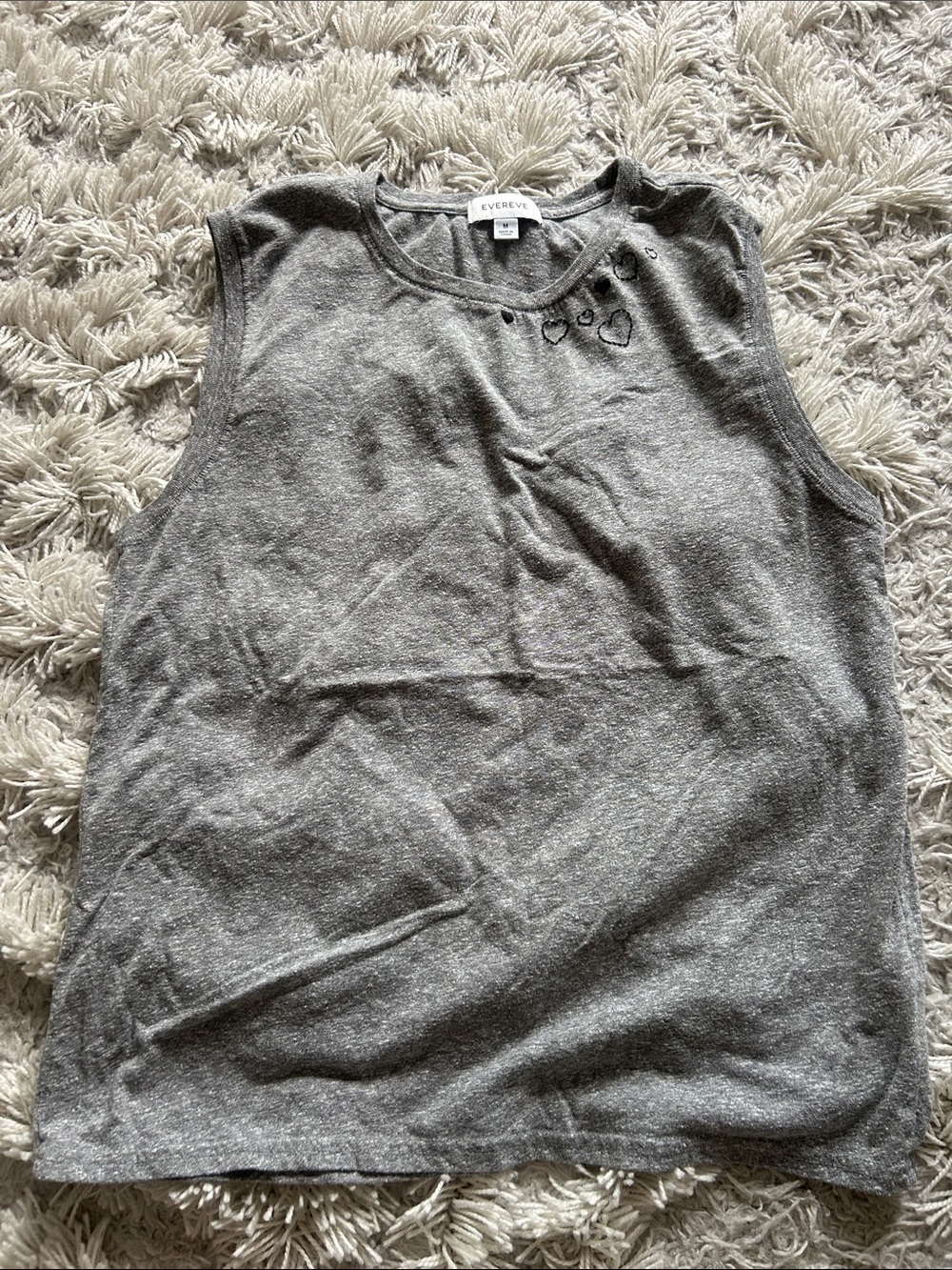 Evereve Heather Gray Sleeveless Knit Tank with Heart Embroidery